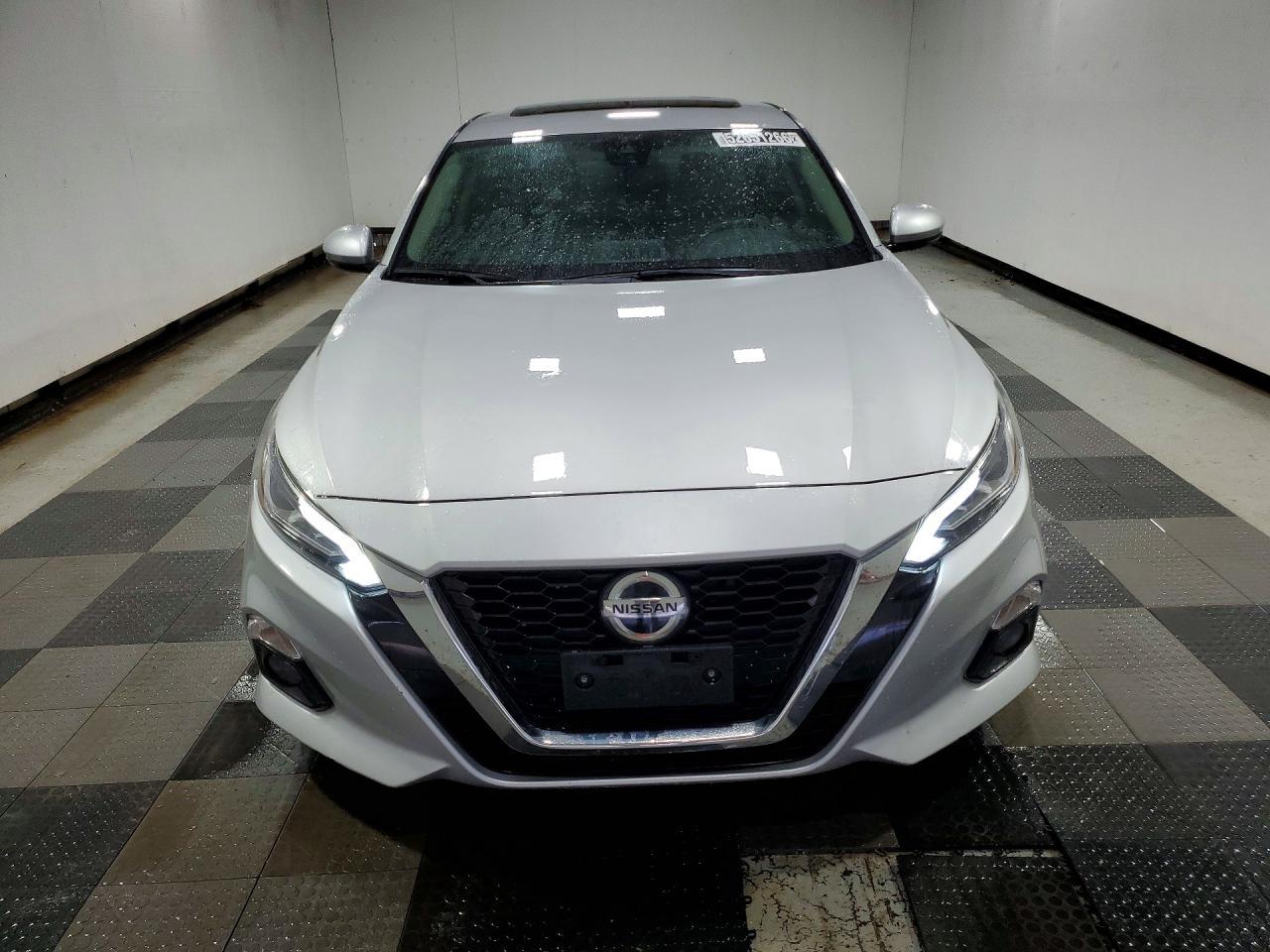 2019 NISSAN ALTIMA
