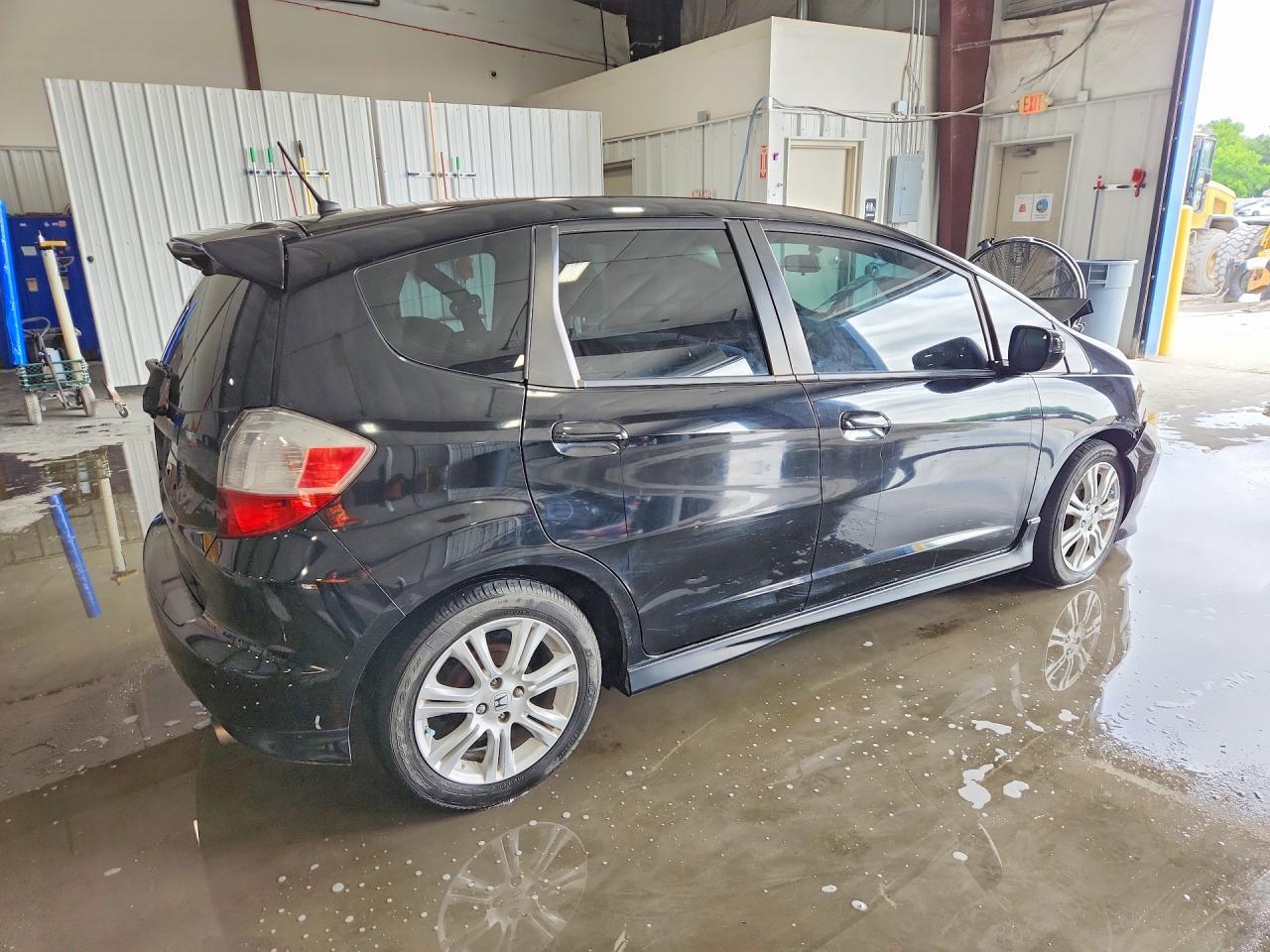 2009 HONDA FIT