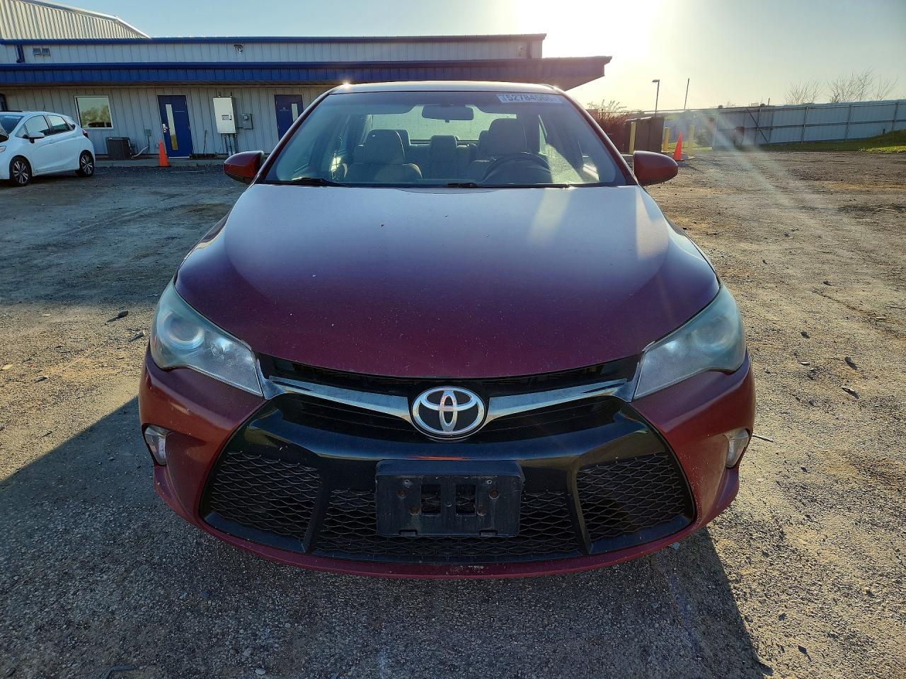 2015 TOYOTA CAMRY