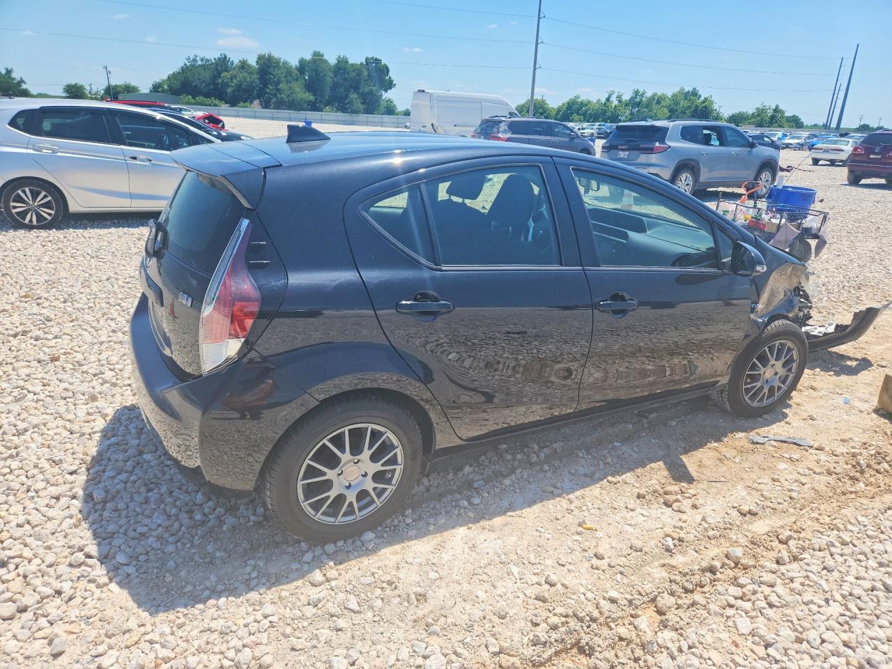 2016 TOYOTA Prius c