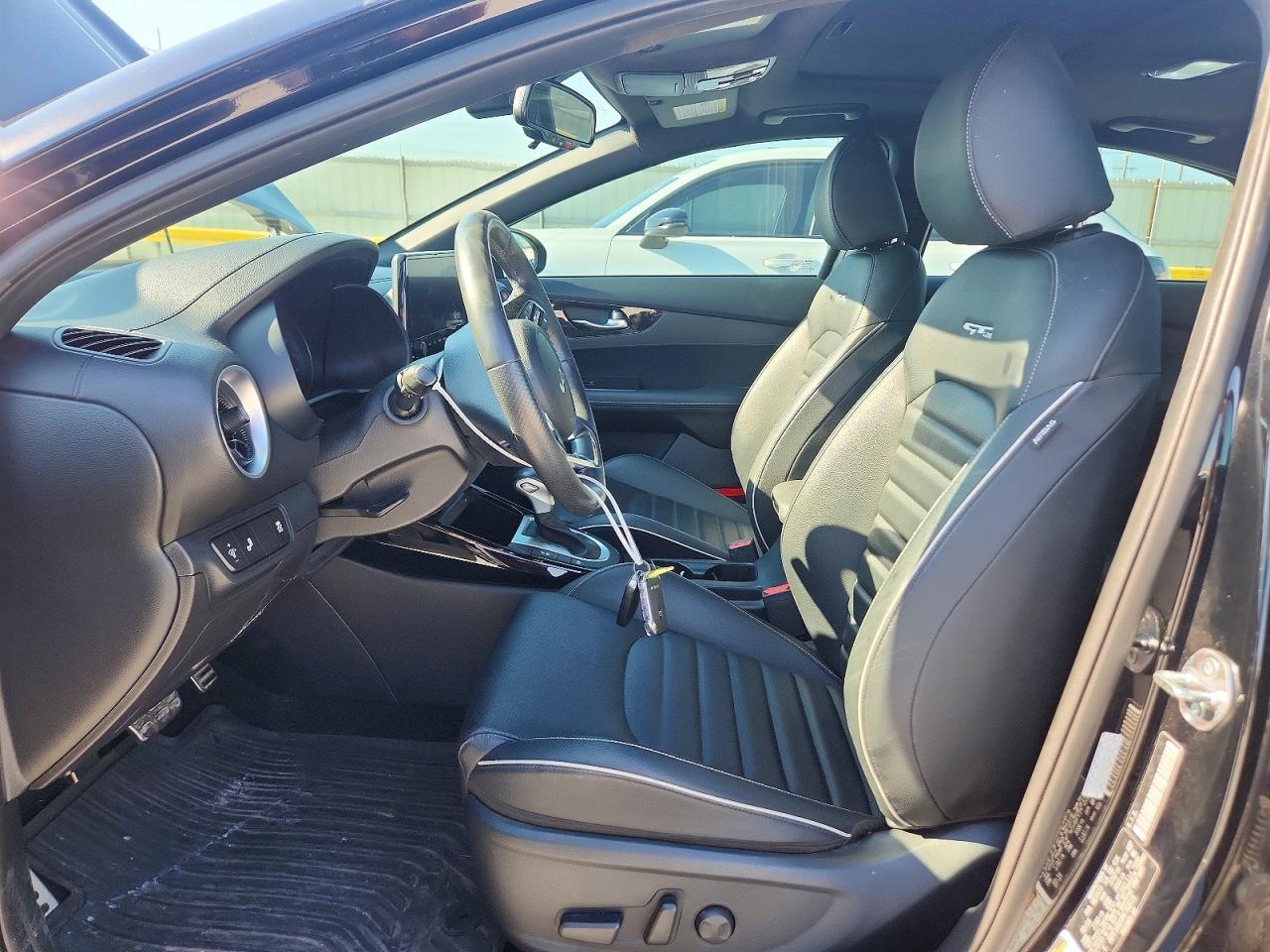 2024 KIA FORTE