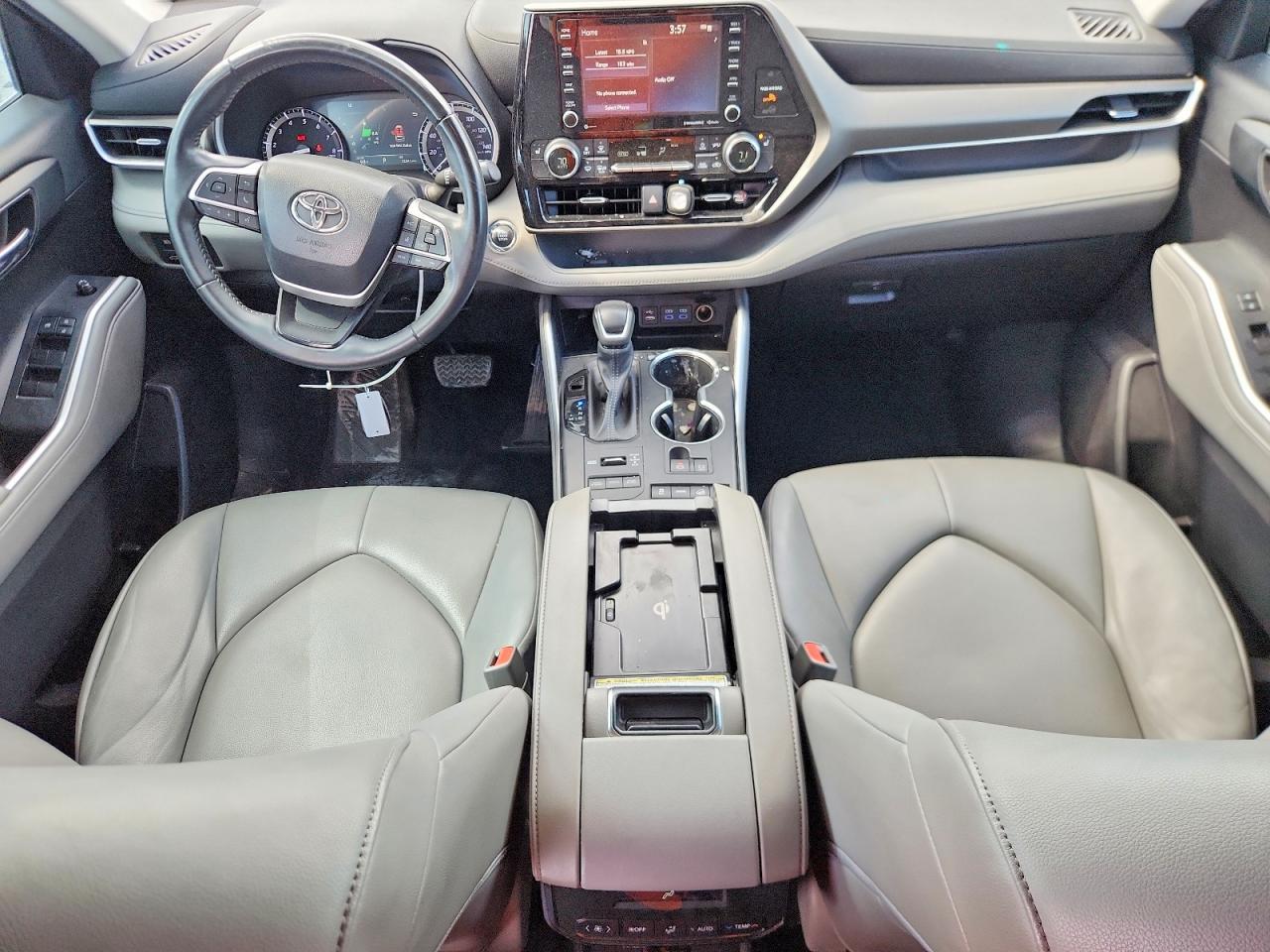 2022 TOYOTA HIGHLANDER