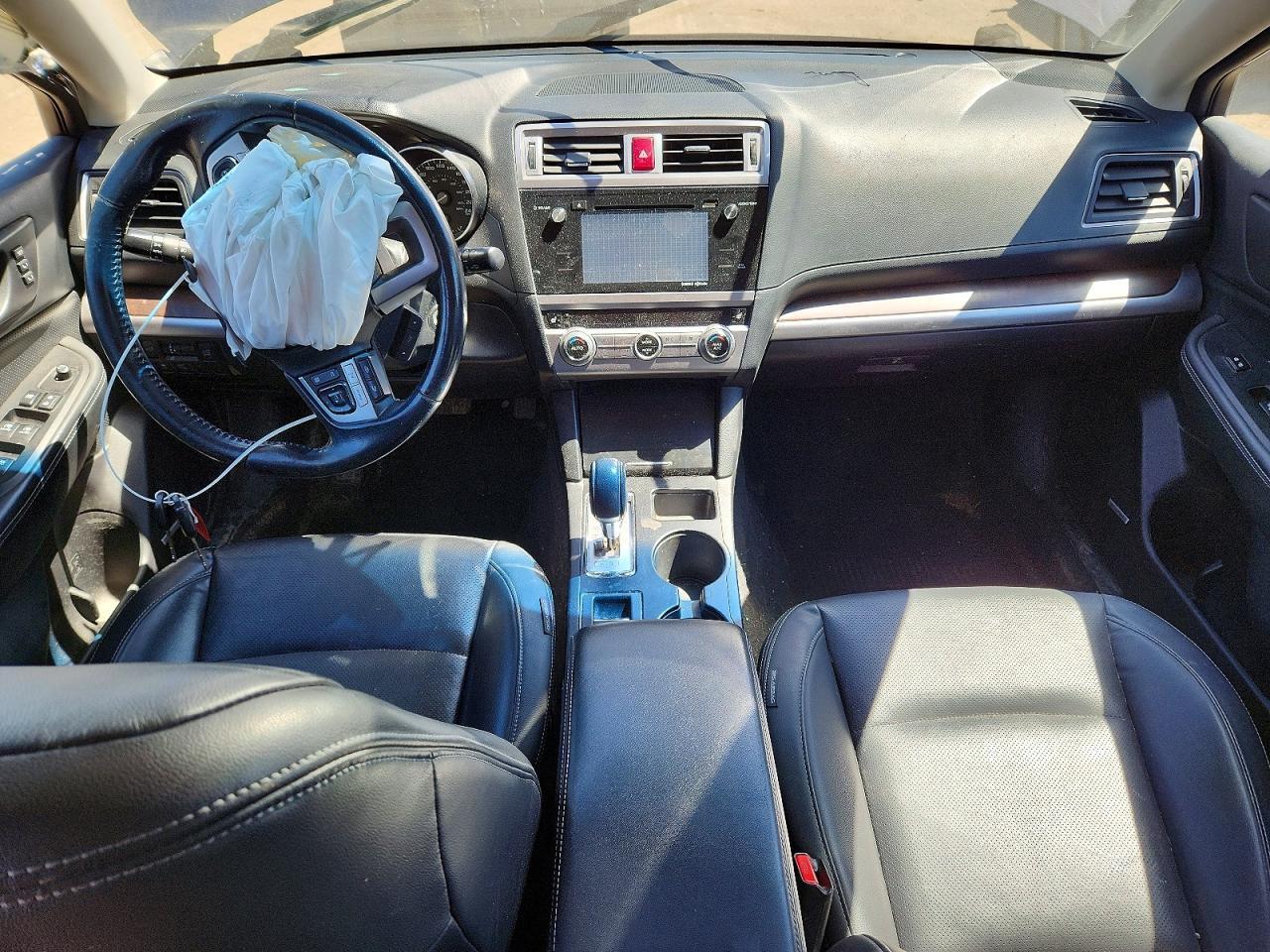 2015 SUBARU Outback