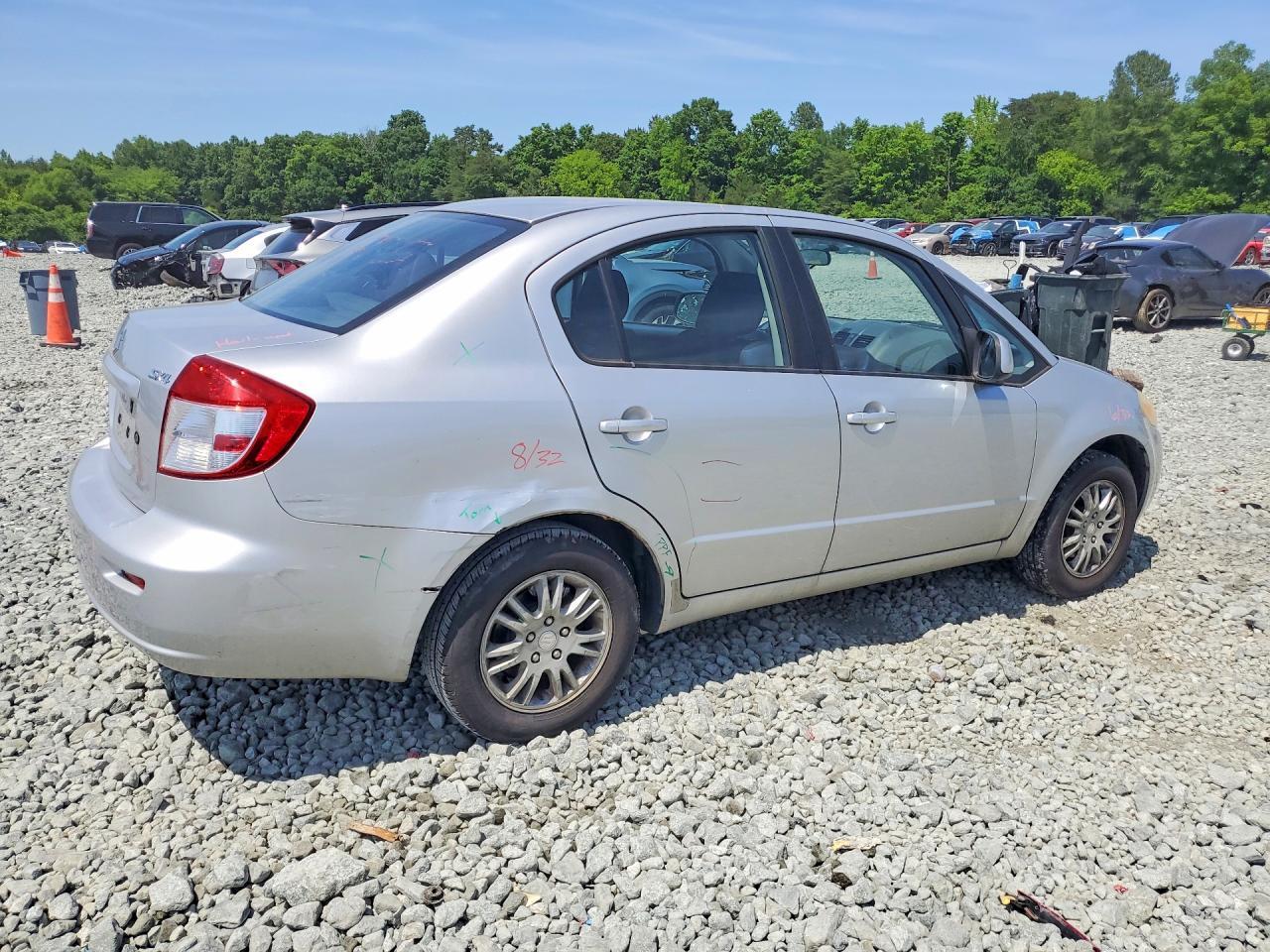 2012 SUZUKI SX4