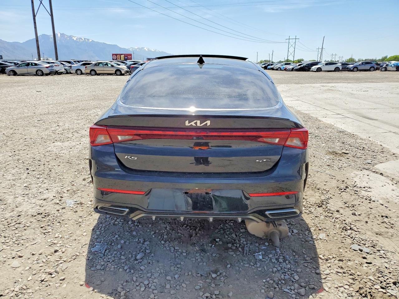 2022 KIA K5