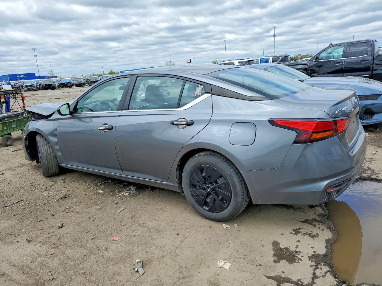 2022 NISSAN ALTIMA