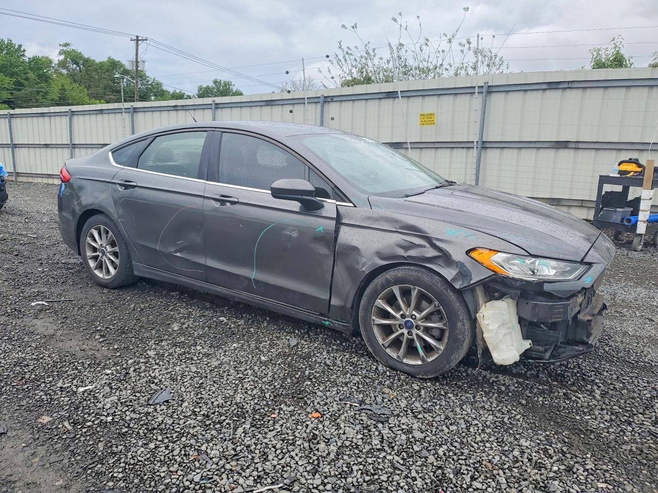 2017 FORD FUSION