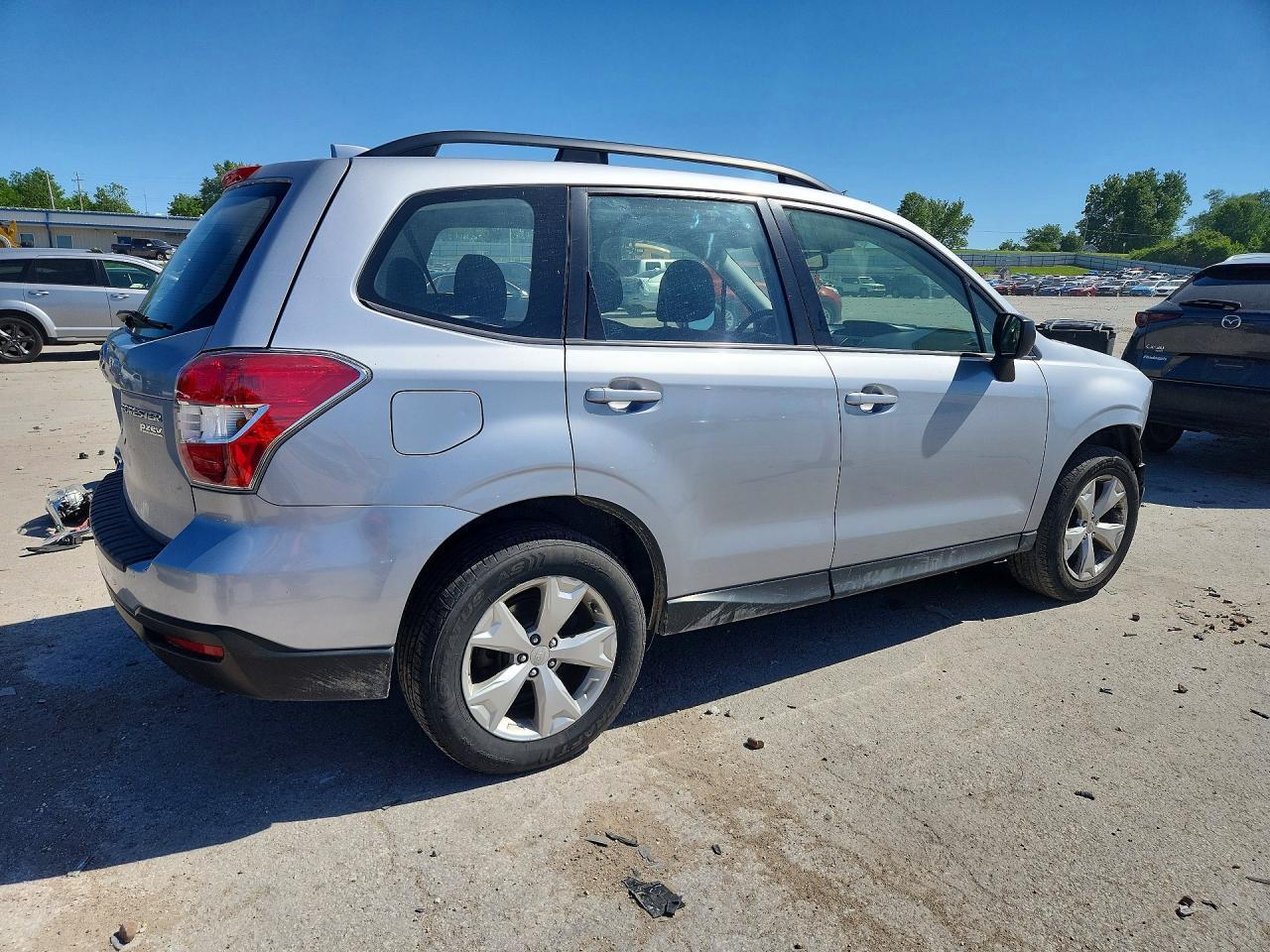 2016 SUBARU FORESTER