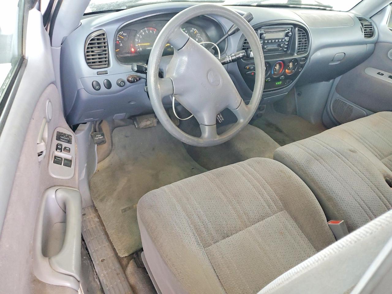 2002 TOYOTA TUNDRA