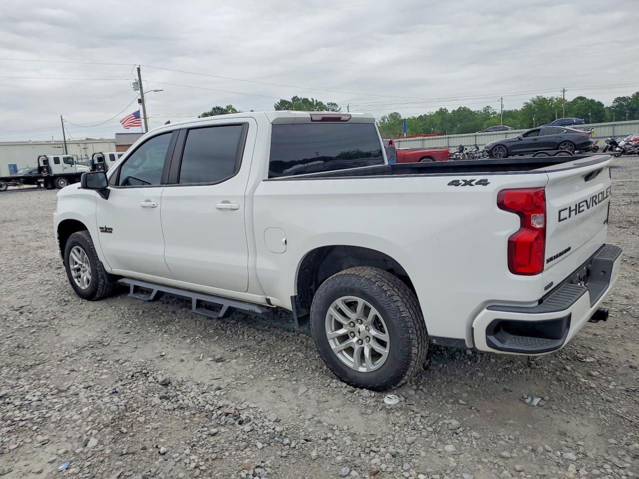 2021 CHEVROLET Silverado