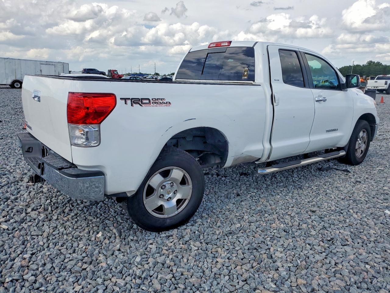 2012 TOYOTA TUNDRA