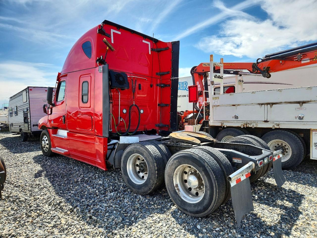 2021 FREIGHTLINER CASCADIA 126