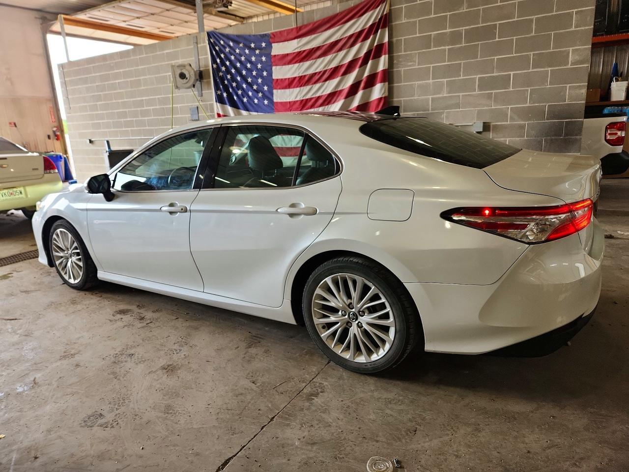 2018 TOYOTA CAMRY