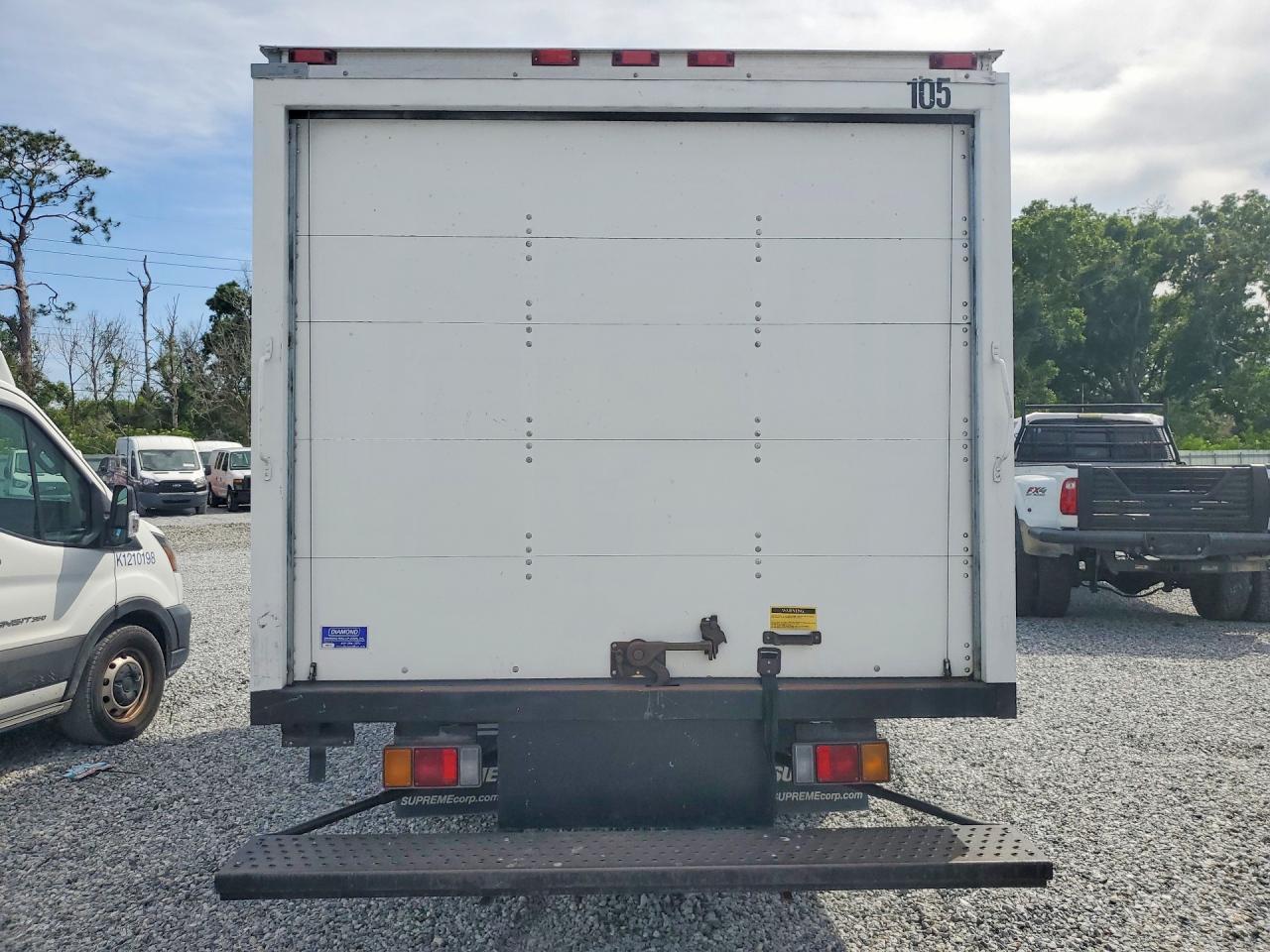 2011 ISUZU NPR
