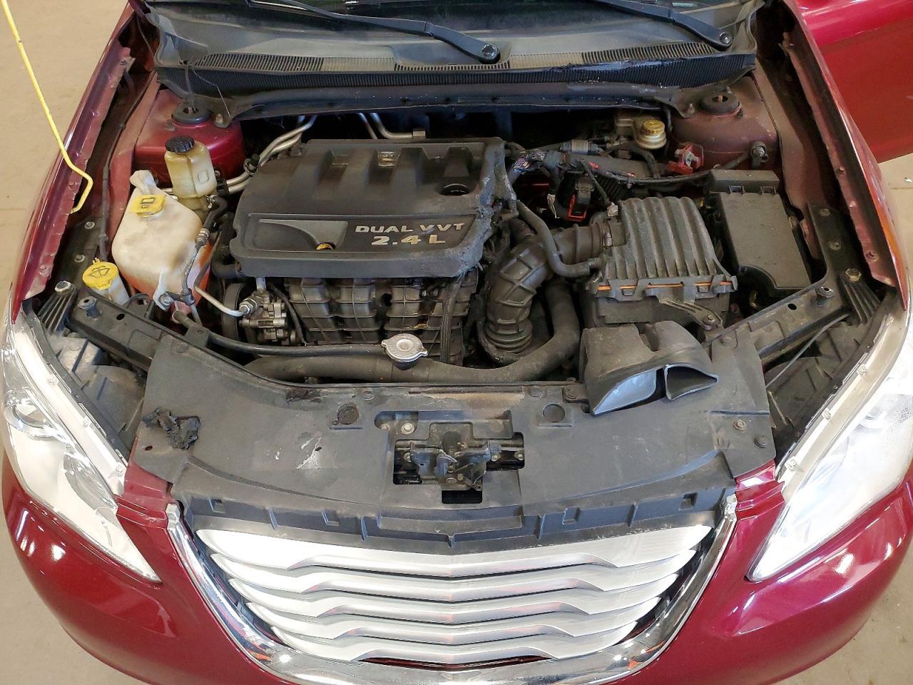 2014 CHRYSLER 200