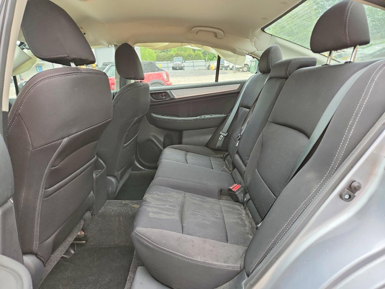 2015 SUBARU Legacy
