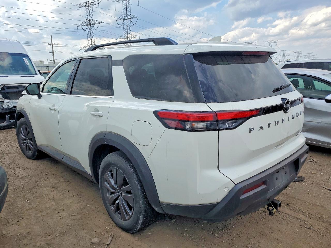 2022 NISSAN PATHFINDER