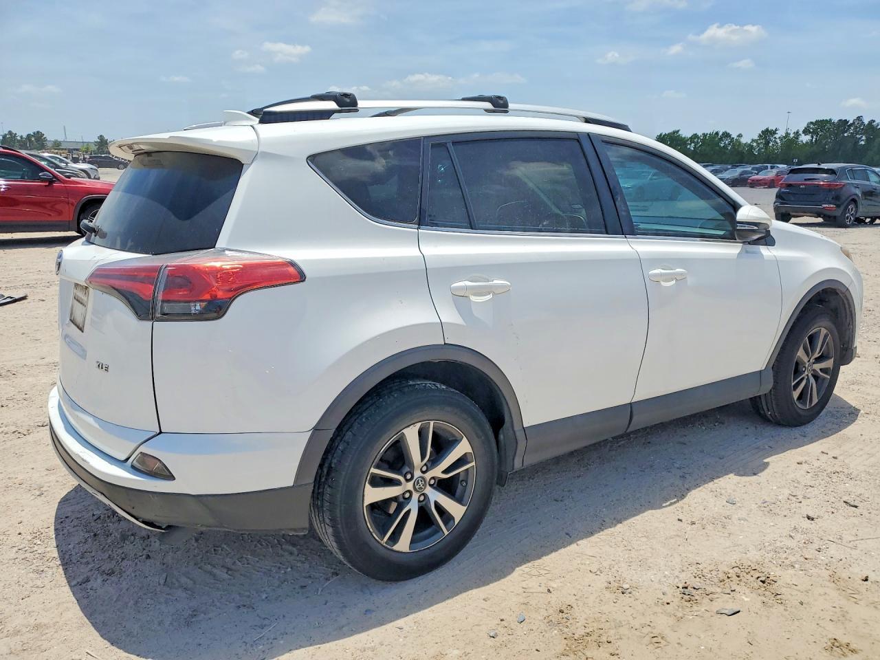 2016 TOYOTA RAV4