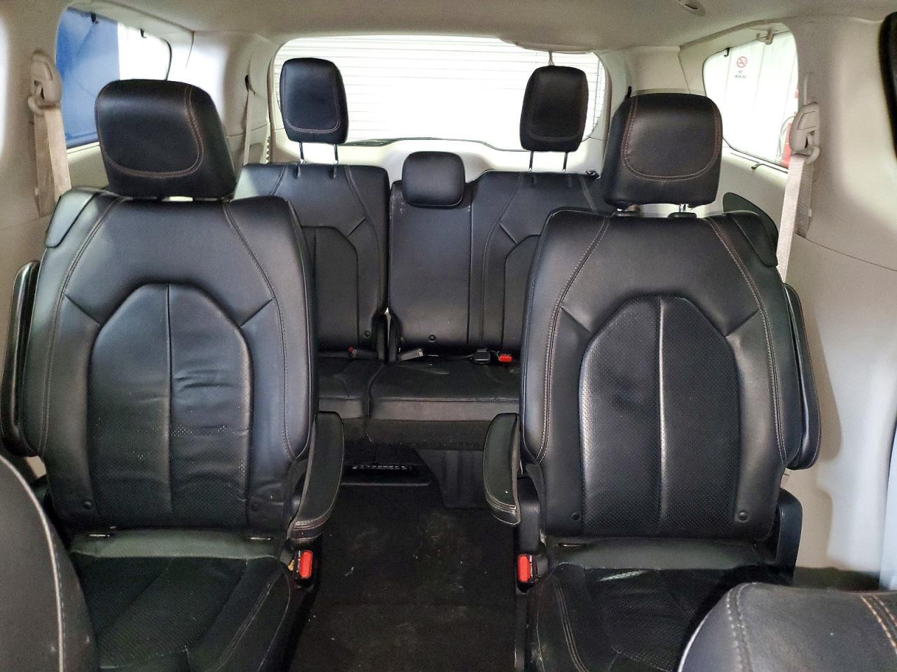 2019 CHRYSLER Pacifica