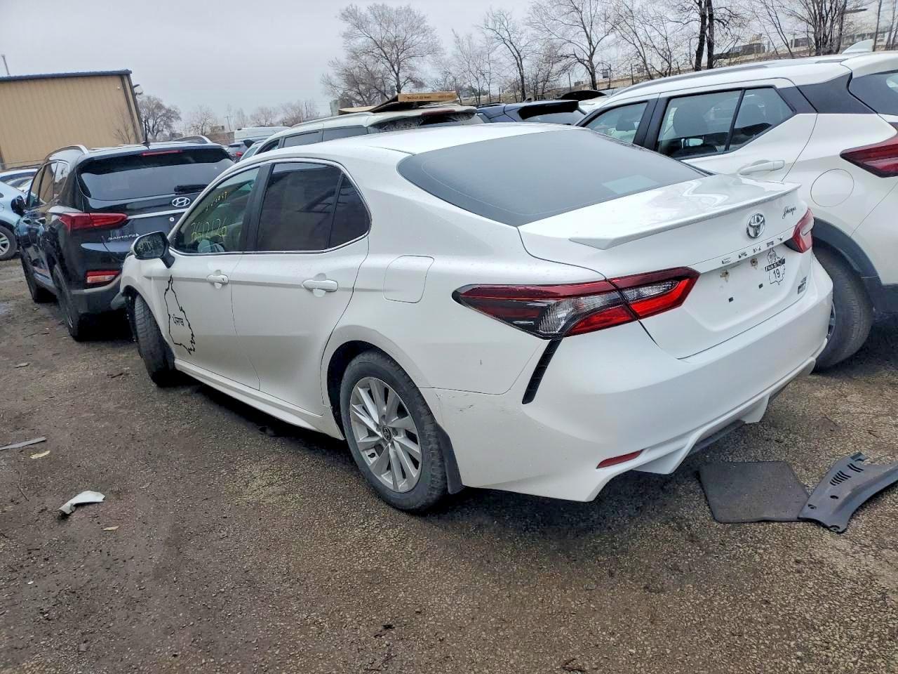 2021 TOYOTA CAMRY