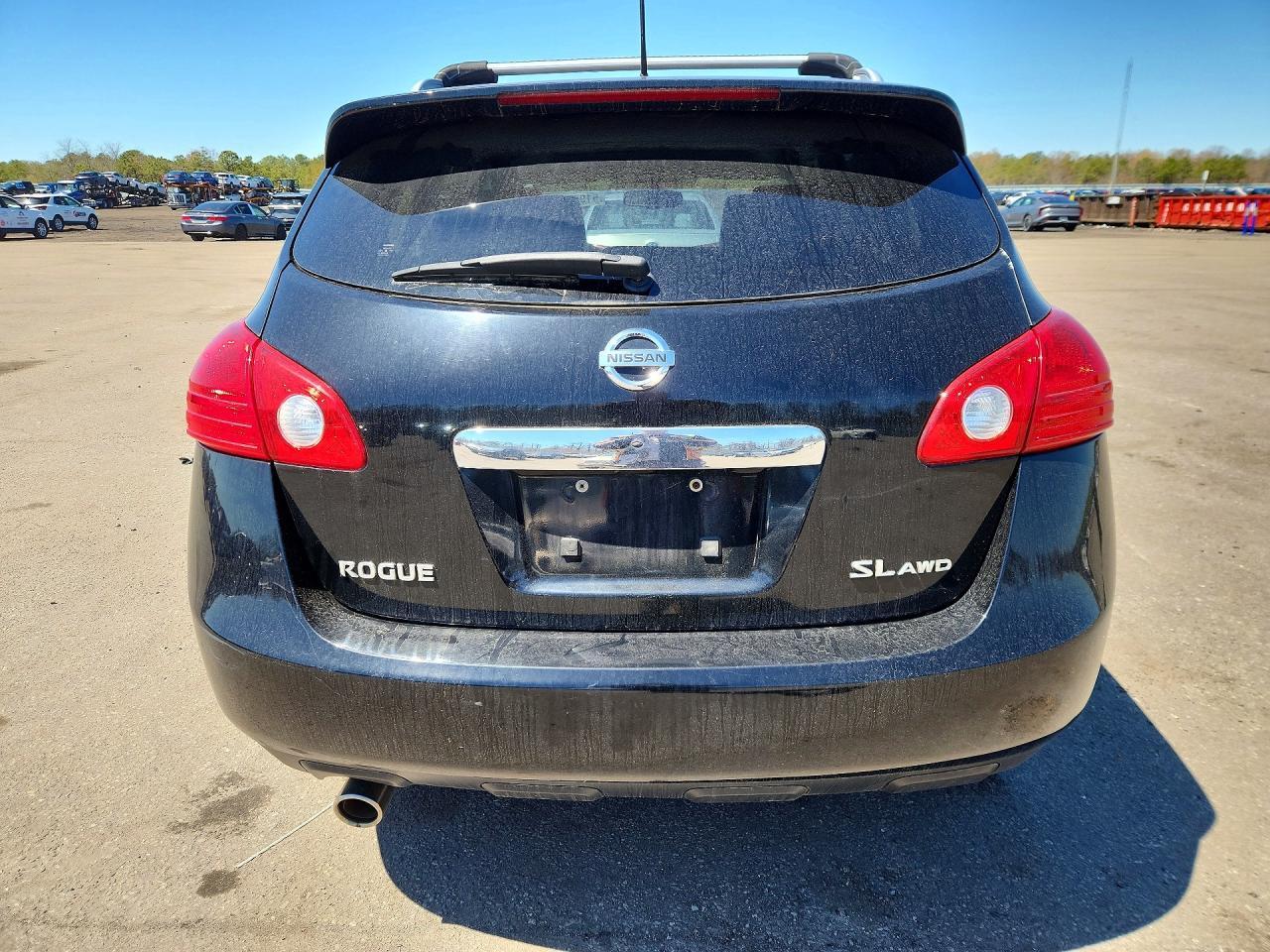 2012 NISSAN ROGUE