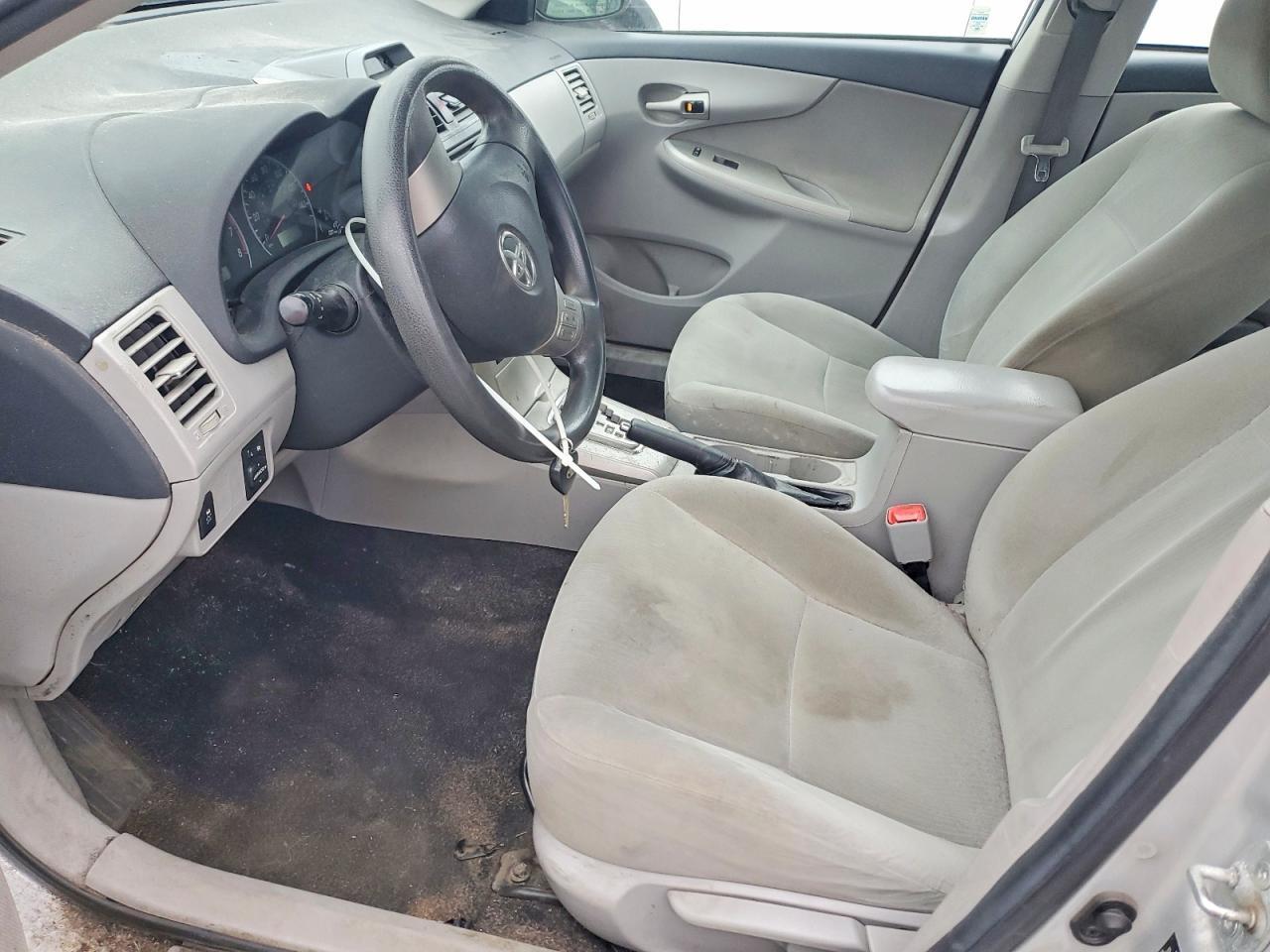 2013 TOYOTA COROLLA