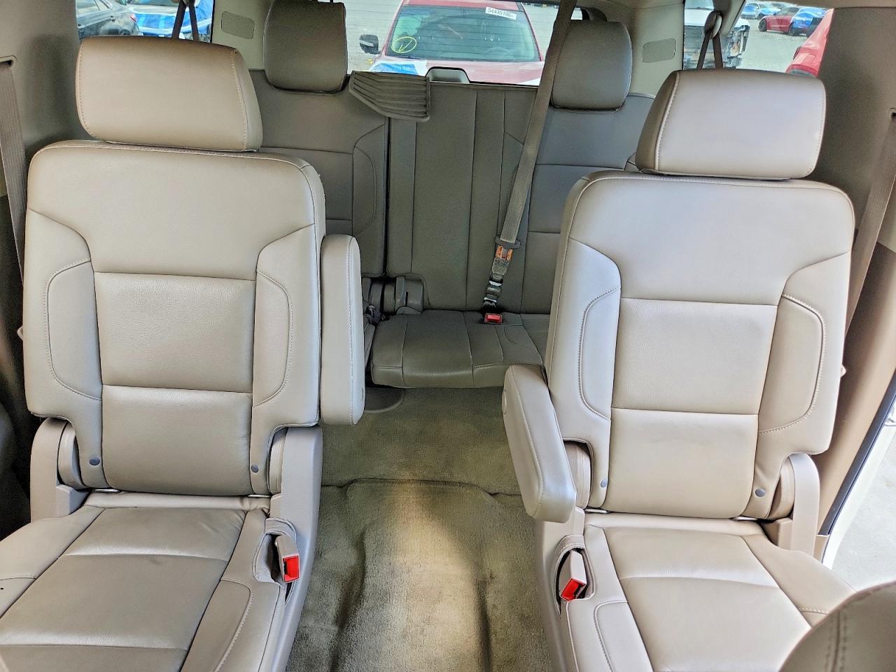 2015 CHEVROLET Suburban