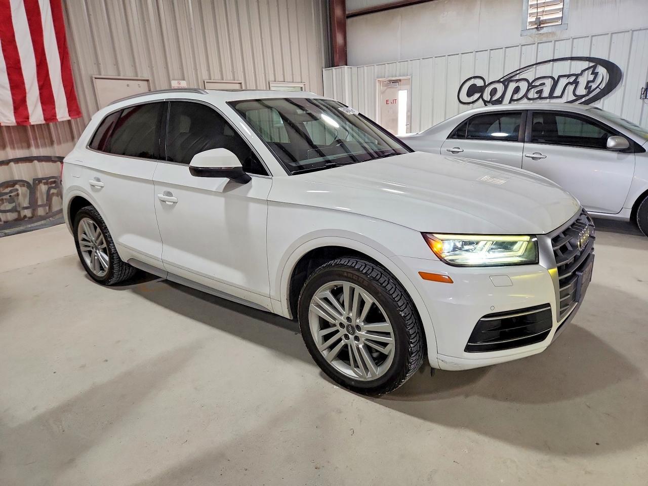 2018 AUDI Q5