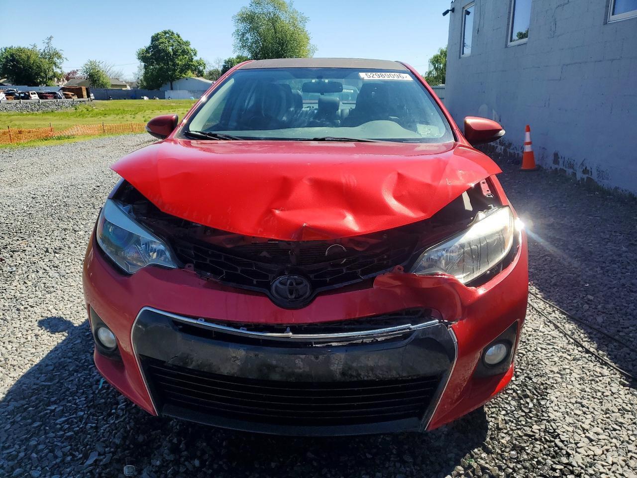 2016 TOYOTA COROLLA