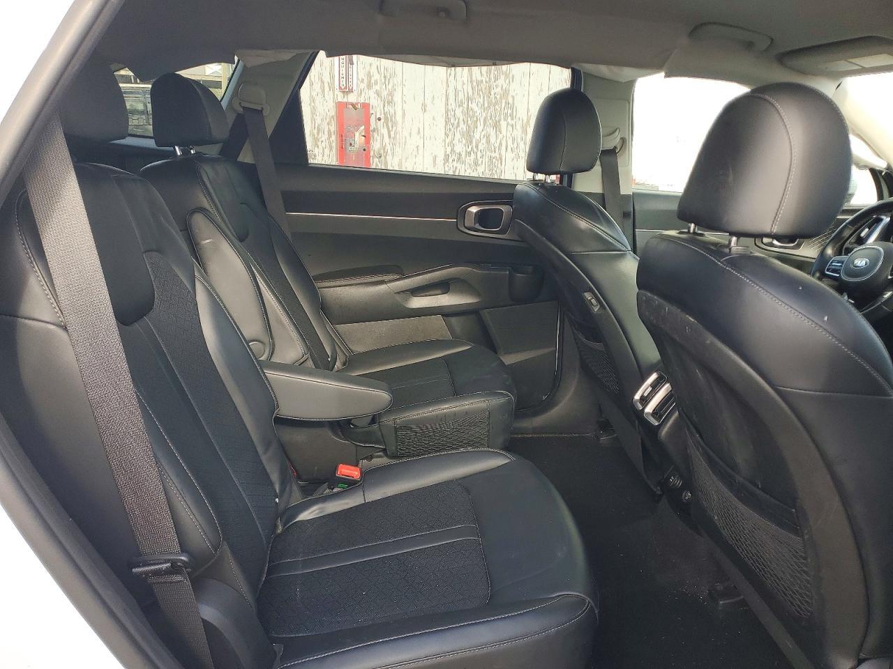 2021 KIA SORENTO