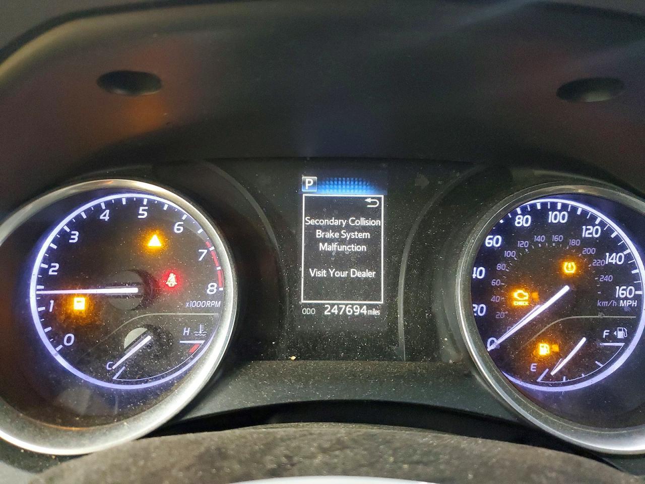 2018 TOYOTA CAMRY