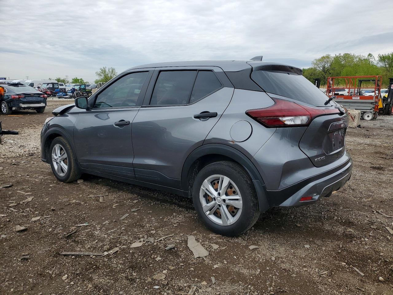 2023 NISSAN KICKS