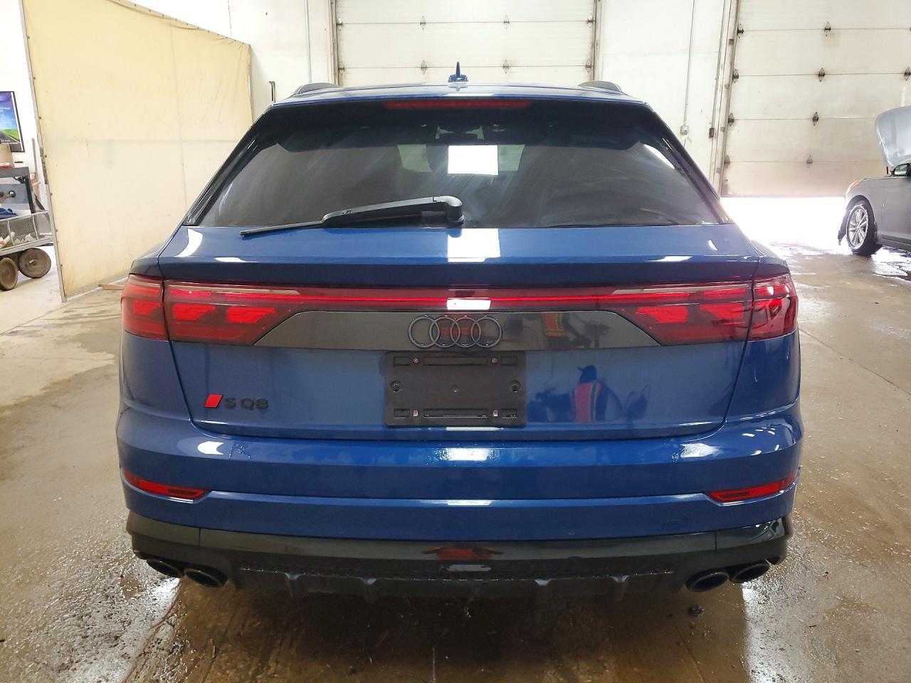 2025 AUDI SQ8
