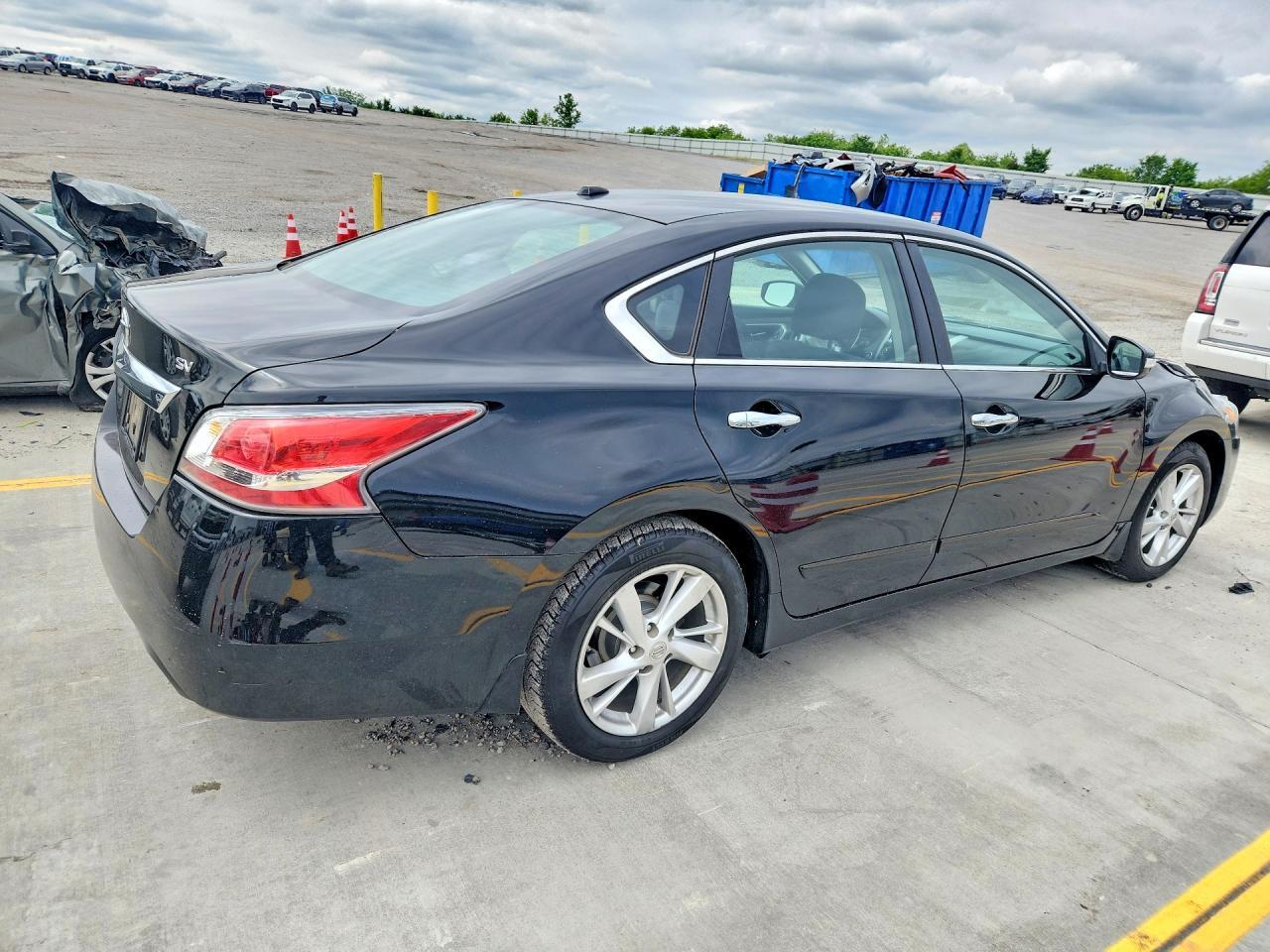 2015 NISSAN ALTIMA