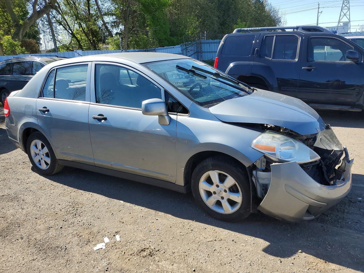 2009 NISSAN VERSA