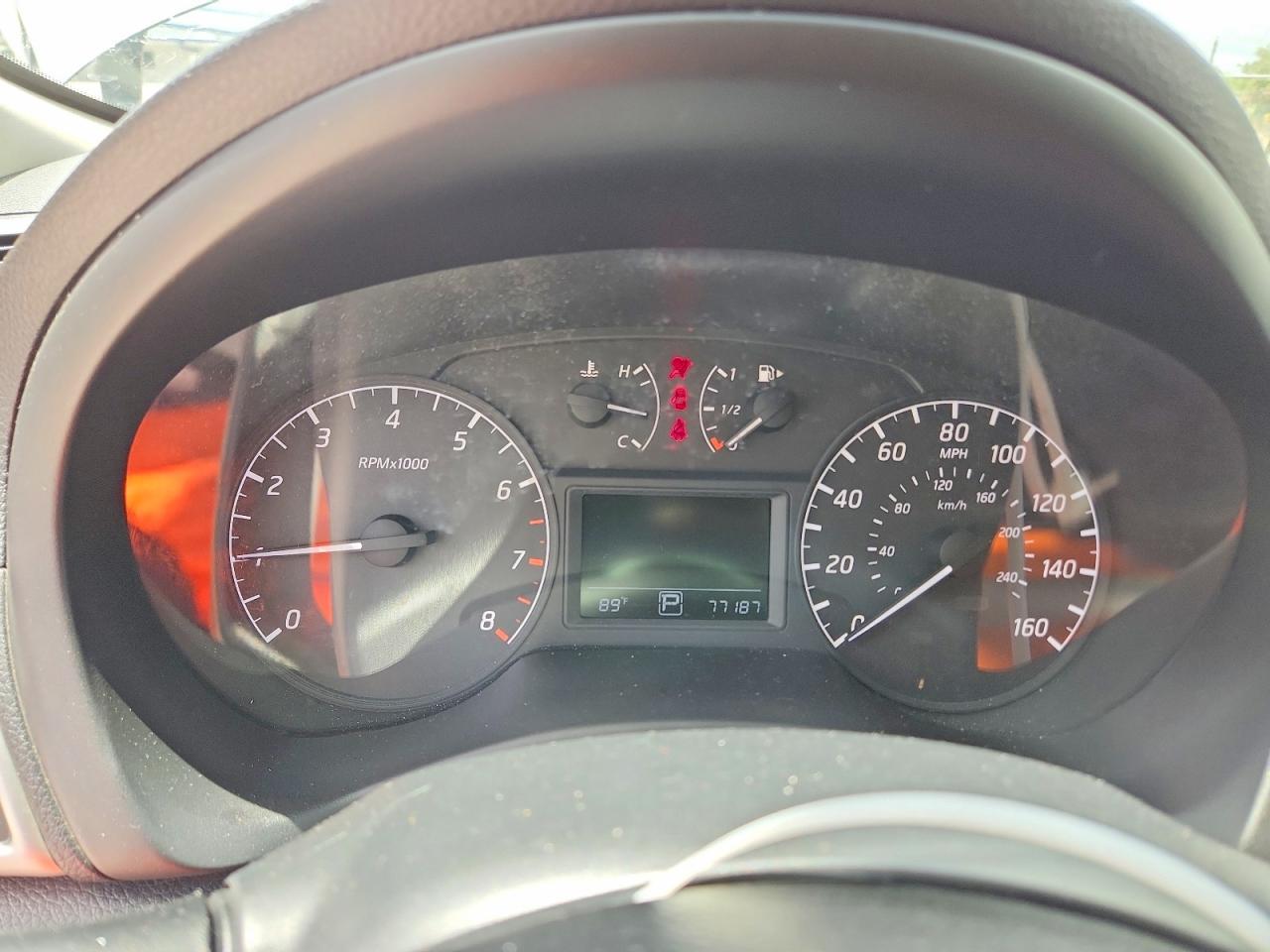 2016 NISSAN SENTRA