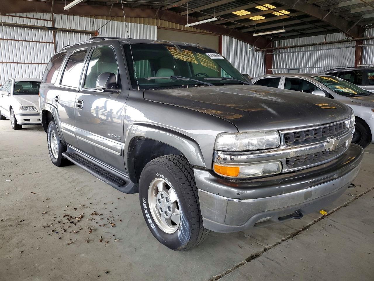 2002 CHEVROLET Tahoe