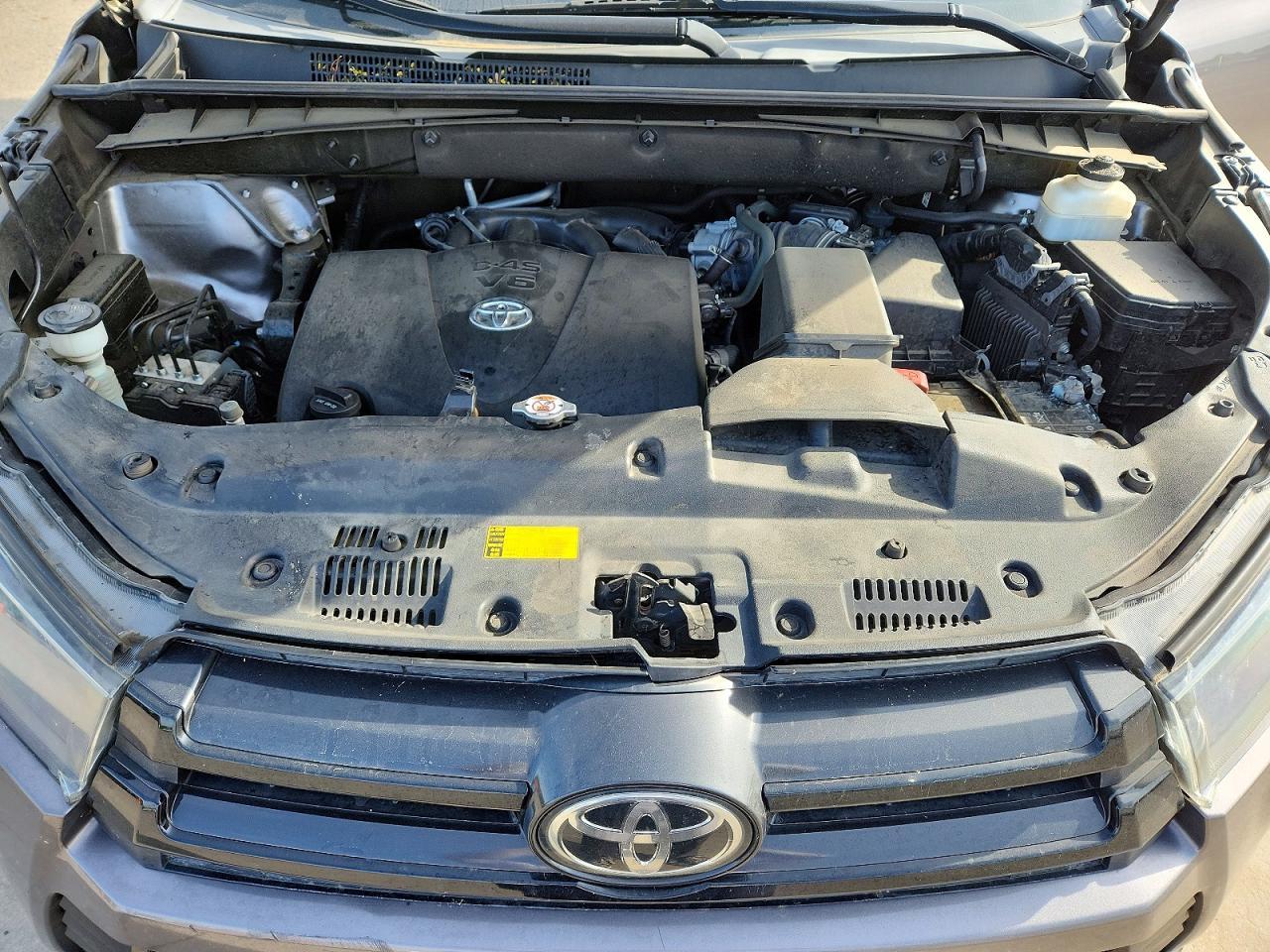 2019 TOYOTA HIGHLANDER