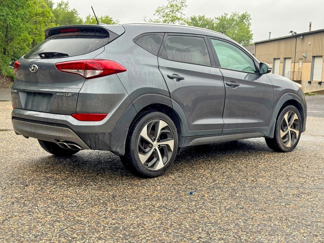 2016 HYUNDAI TUCSON
