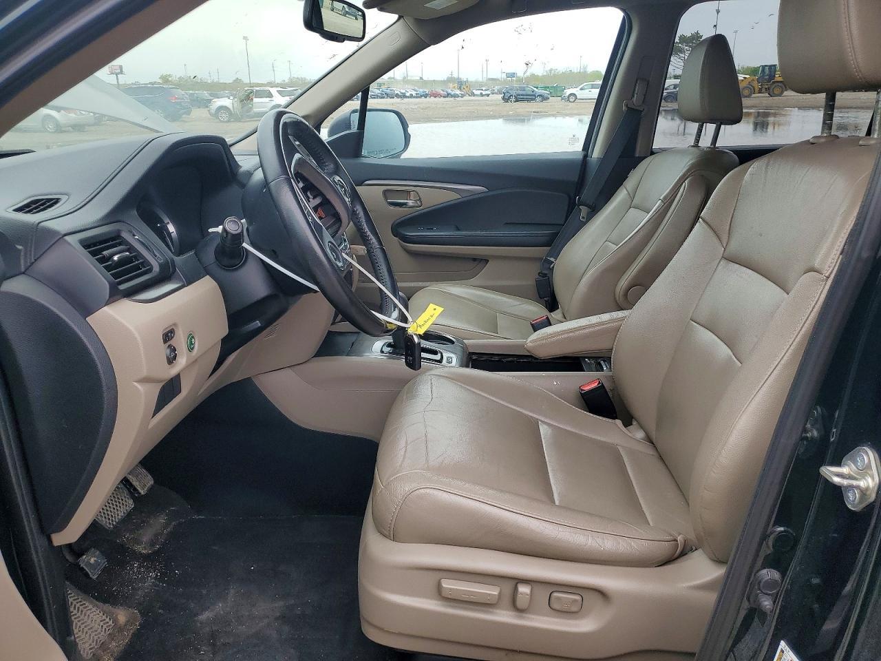 2016 HONDA PILOT
