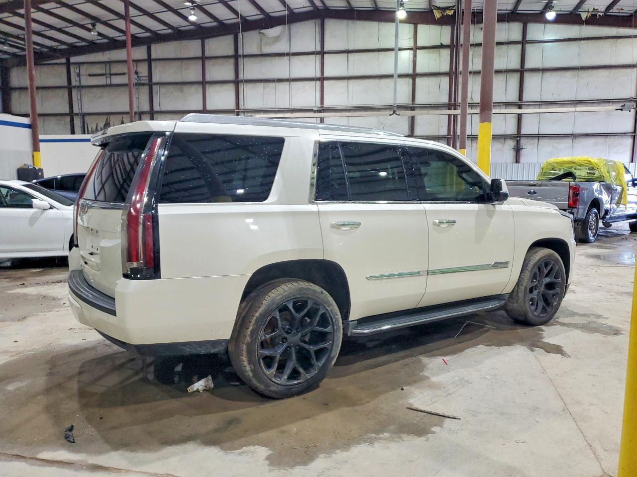 2015 CADILLAC ESCALADE