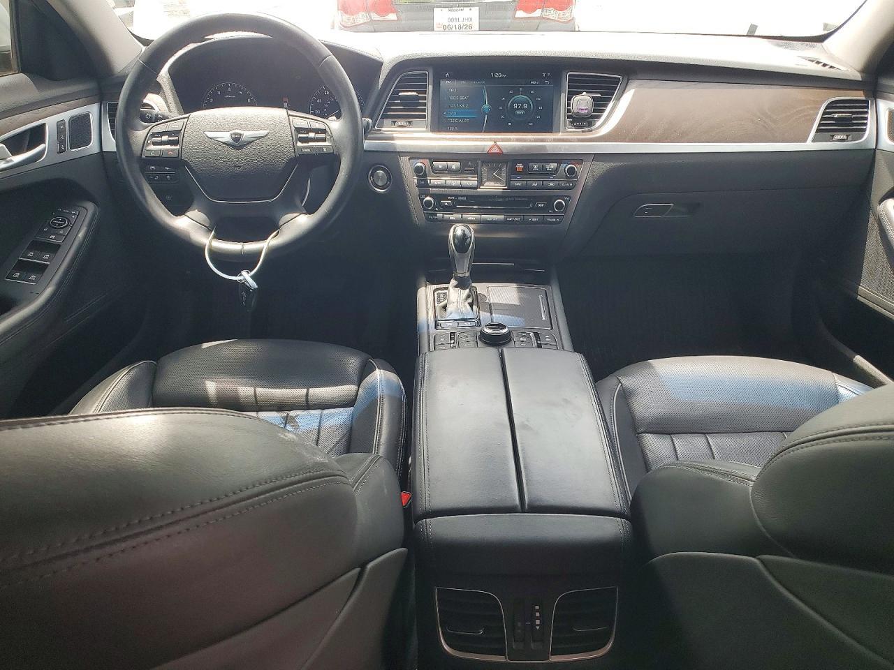 2015 HYUNDAI GENESIS