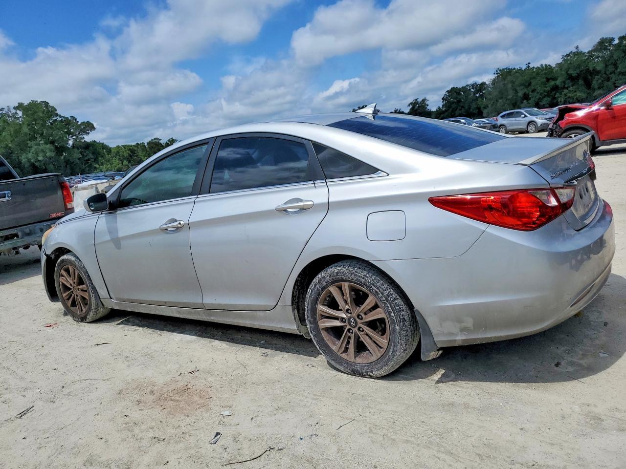 2012 HYUNDAI SONATA