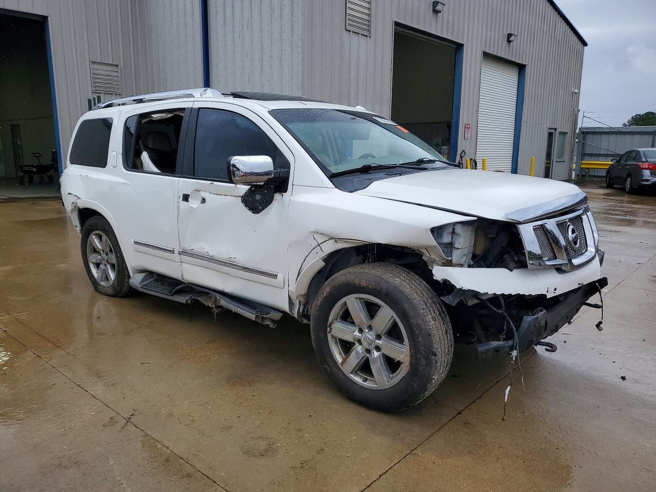 2012 NISSAN Armada