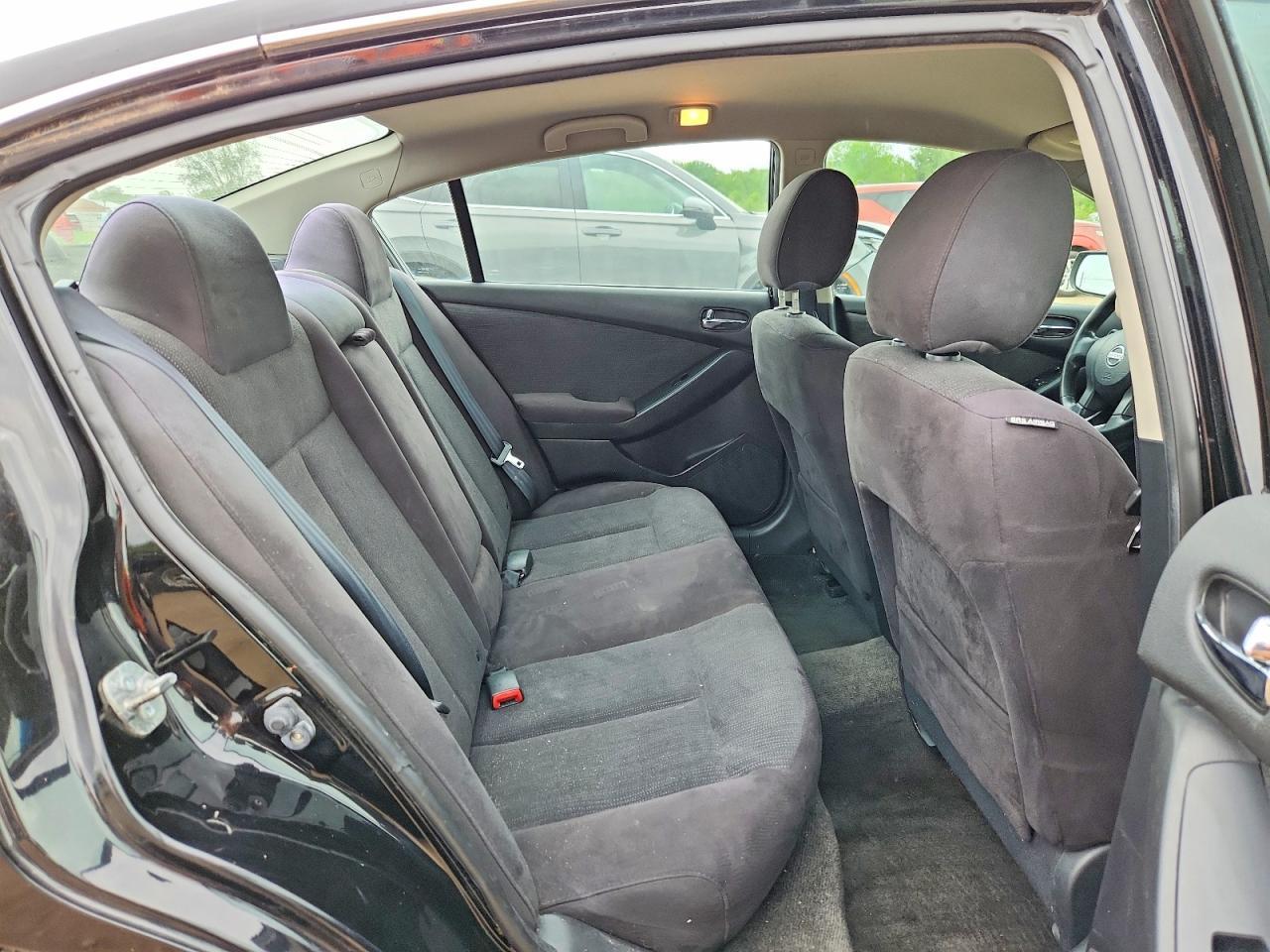 2012 NISSAN ALTIMA