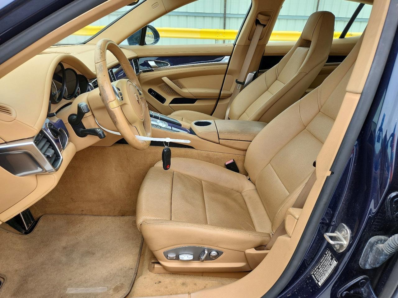 2014 PORSCHE Panamera