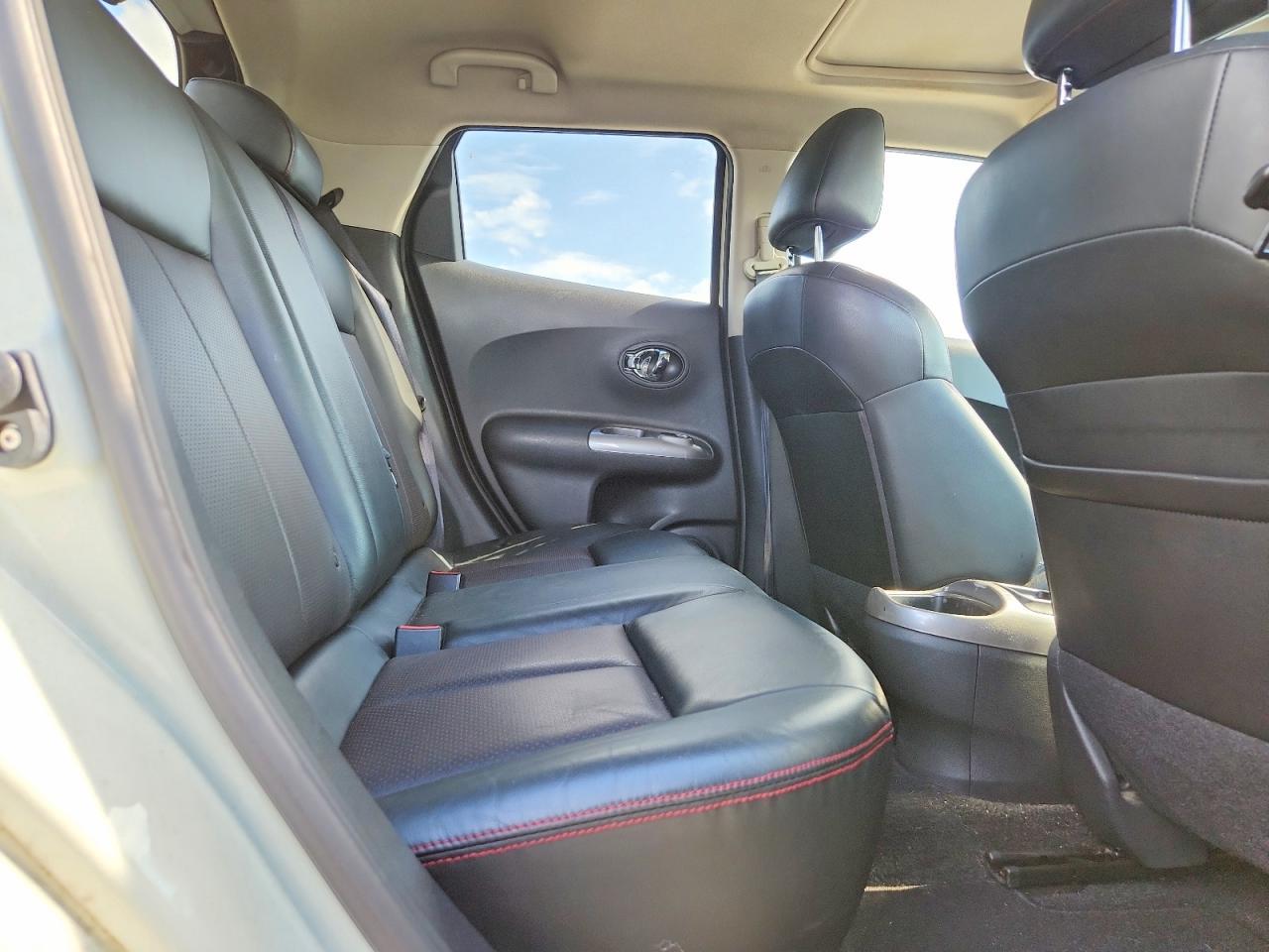 2011 NISSAN Juke