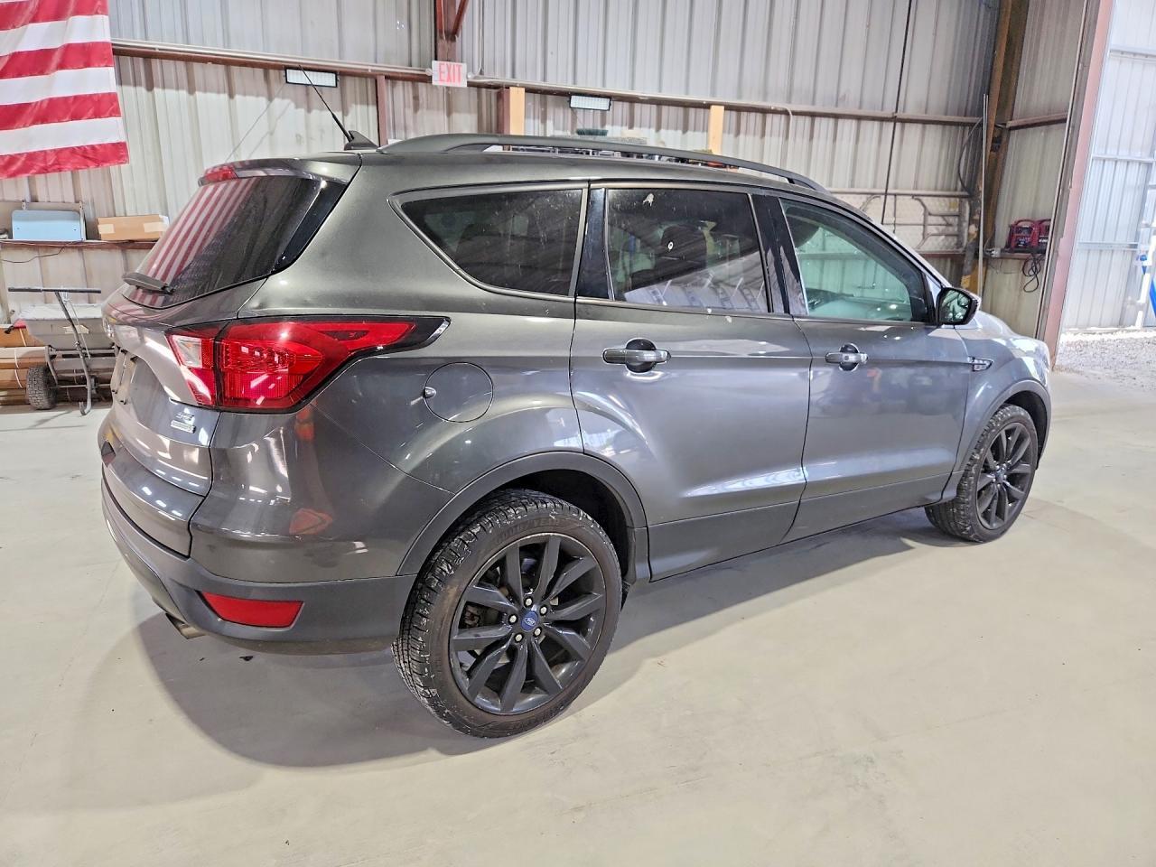 2019 FORD ESCAPE