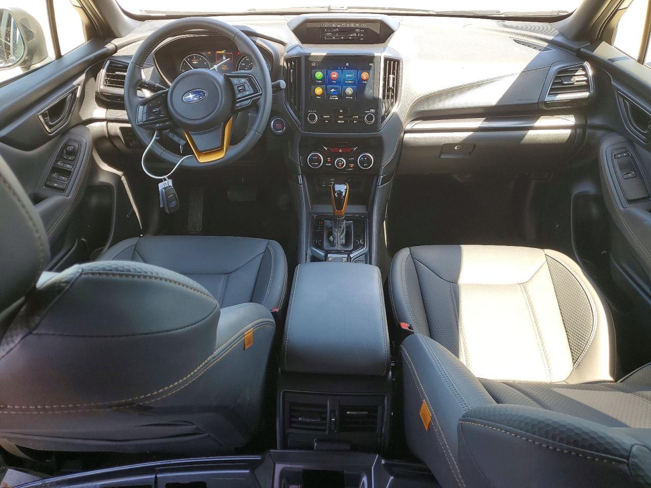 2024 SUBARU FORESTER