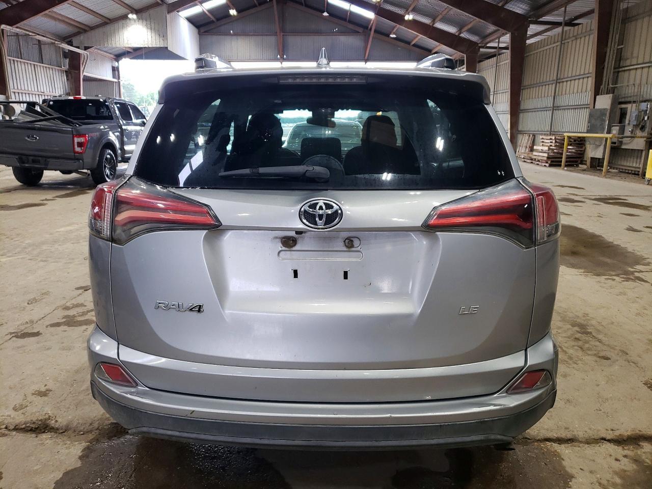 2016 TOYOTA RAV4